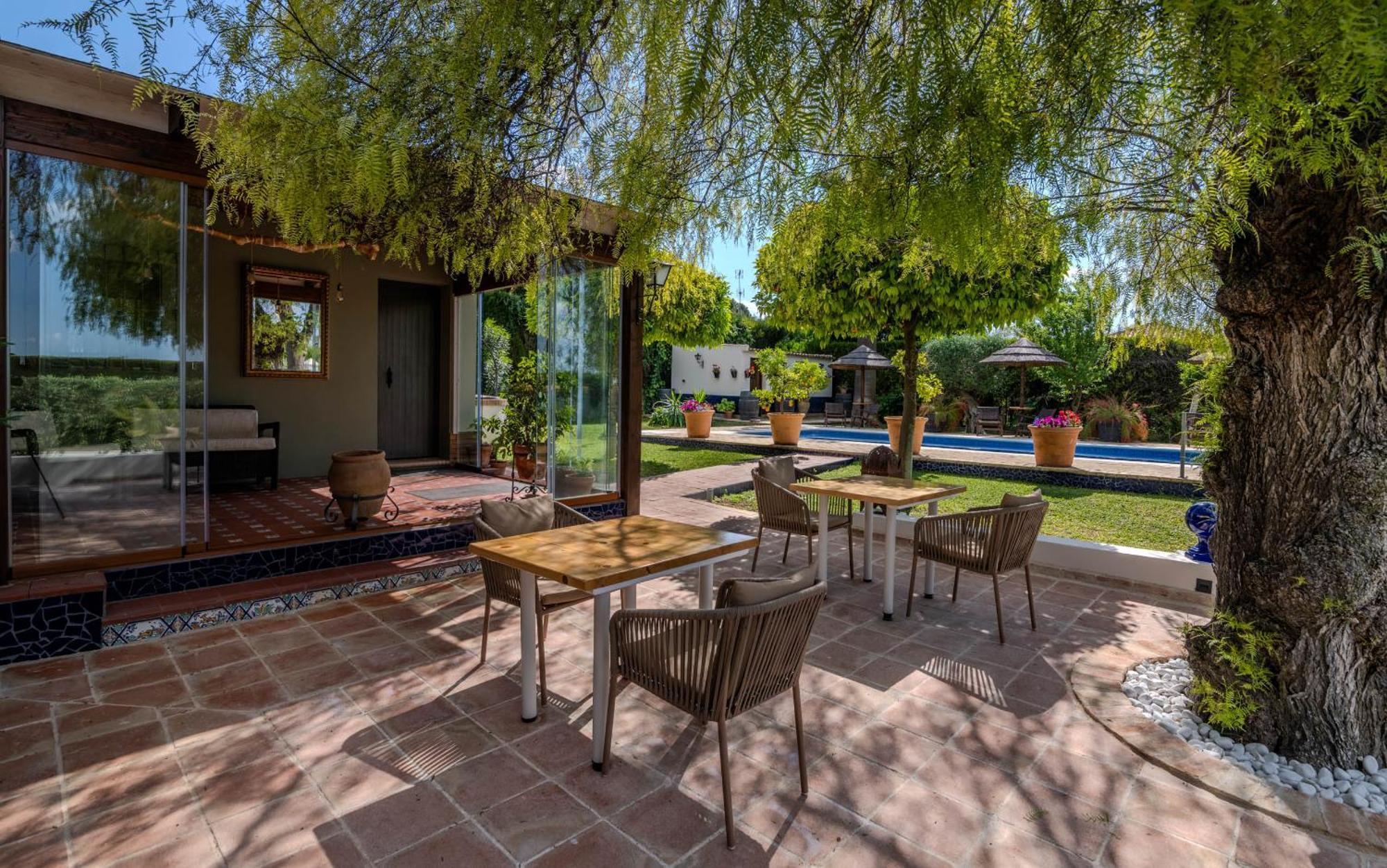 إسبارتيناس B&B Casa Adelante Sevilla المظهر الخارجي الصورة