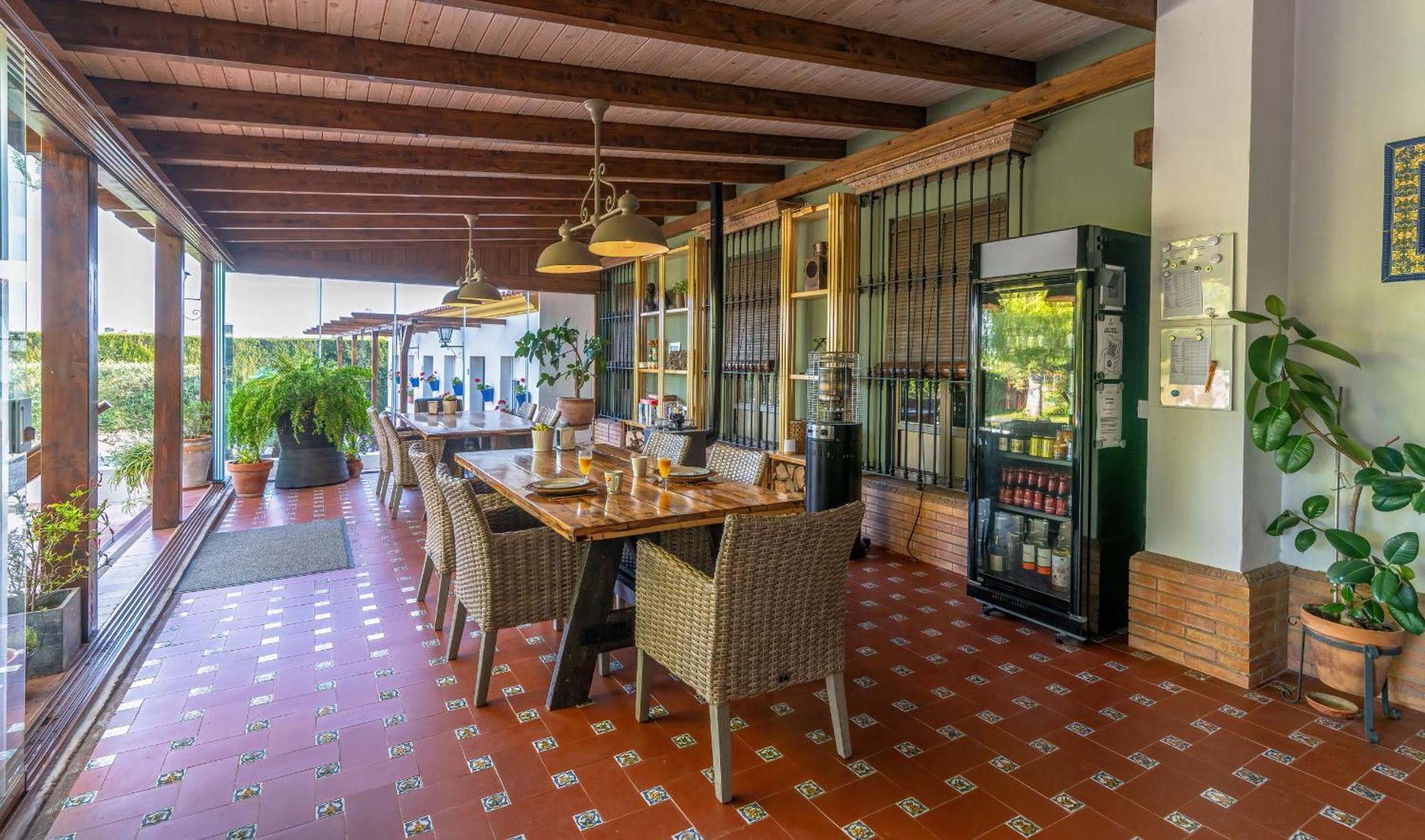 إسبارتيناس B&B Casa Adelante Sevilla المظهر الخارجي الصورة