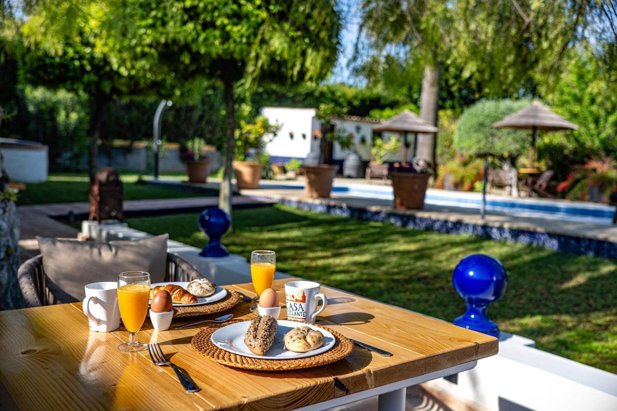 إسبارتيناس B&B Casa Adelante Sevilla المظهر الخارجي الصورة